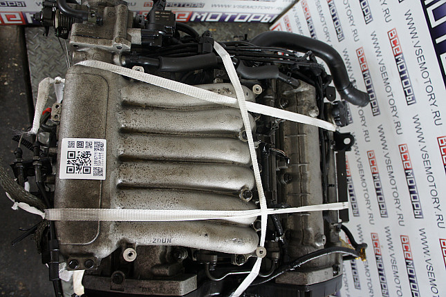 Фотография контрактного двигателя сверху HYUNDAI G6BA