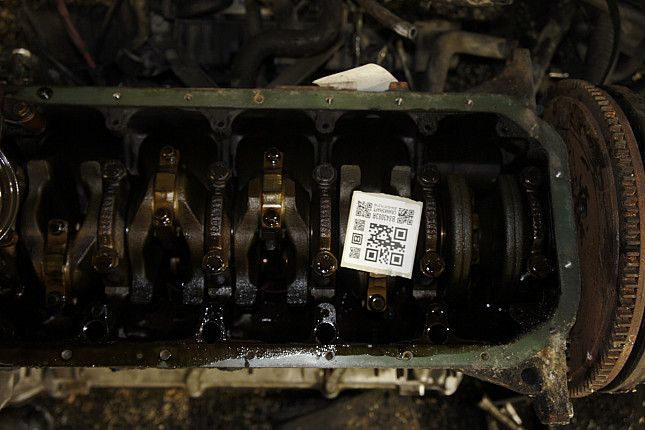 Фотография блока двигателя без поддона (коленвала) BMW M 52 B 25 (256S3)