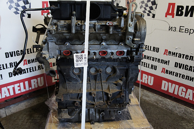 Двигатель вид с боку Renault F4P 774