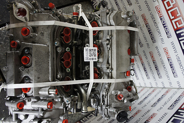 Фотография контрактного двигателя сверху LEXUS GS 450-H