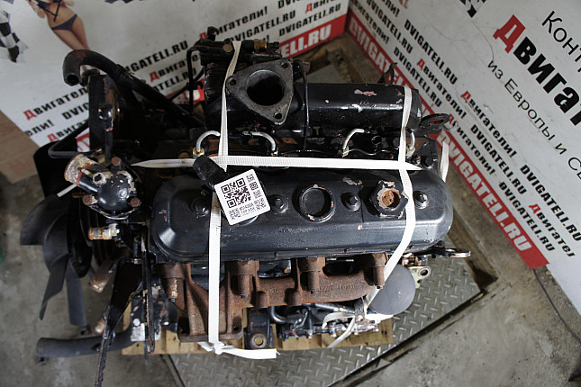 Фотография контрактного двигателя сверху Iveco 8040.45.4000