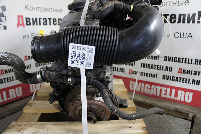 Двигатель вид с боку Citroen KFW (TU3JP)