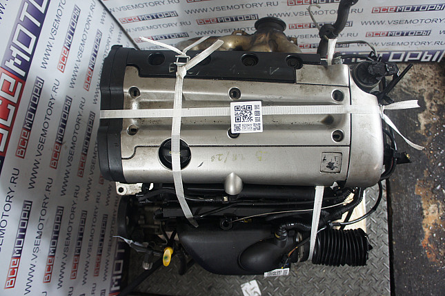 Фотография контрактного двигателя сверху CITROËN 6FZ (EW7J4)