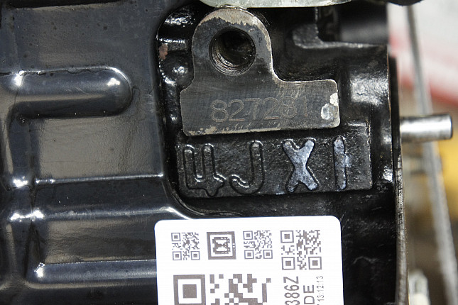 Номер двигателя и фотография площадки Isuzu 4JX1
