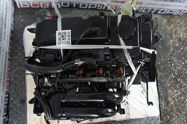Фотография контрактного двигателя сверху MITSUBISHI 4G18
