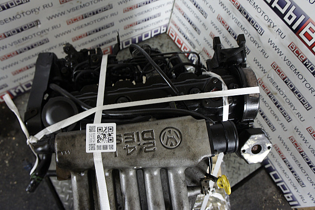 Фотография контрактного двигателя сверху VW AAB