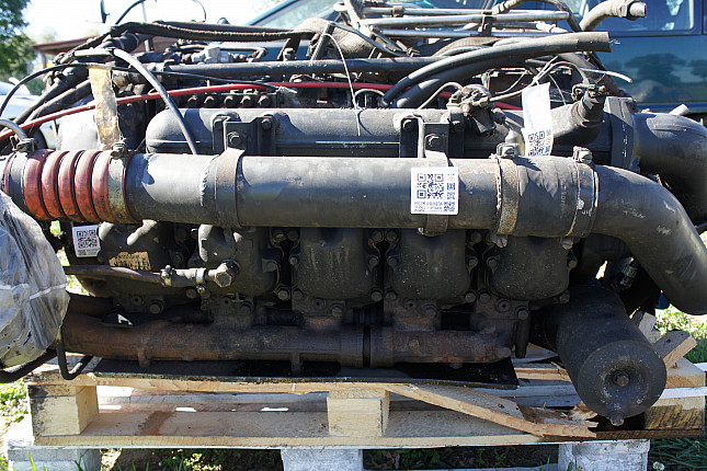 Фотография контрактного двигателя сверху MAN D 2865 LU 01