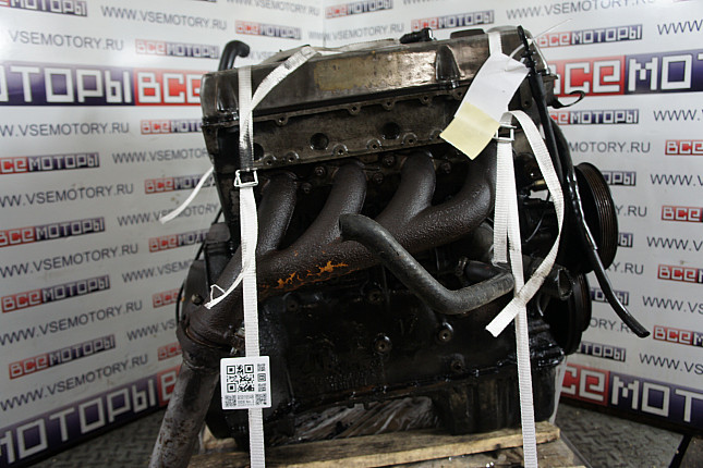 Двигатель вид с боку MERCEDES-BENZ 601.912