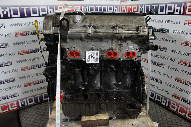 Двигатель вид с боку KIA BF039608