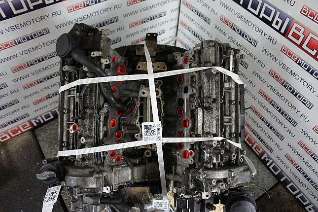 Фотография контрактного двигателя сверху JEEP 642980