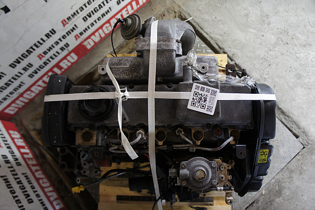 Фотография контрактного двигателя сверху Honda 20T2R