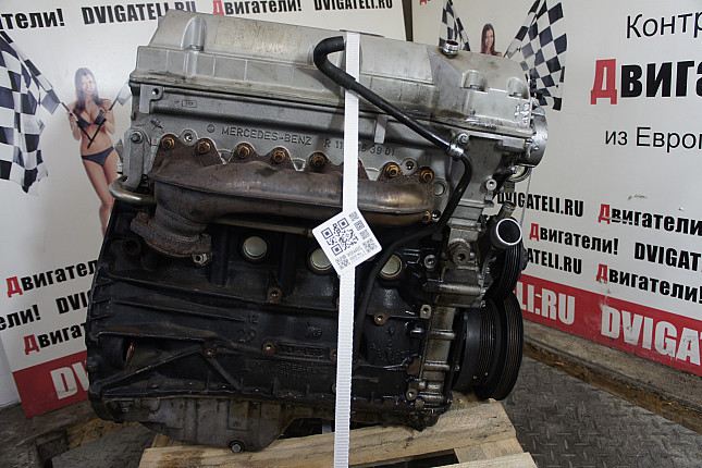Двигатель вид с боку Mercedes M 111.955