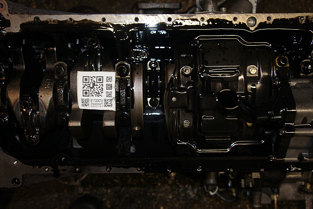 Фотография блока двигателя без поддона (коленвала) MERCEDES-BENZ OM 605.960