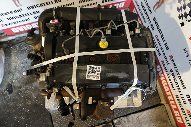Фотография контрактного двигателя сверху Ford D3FA