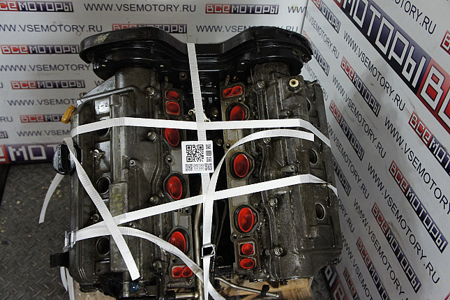 Фотография контрактного двигателя сверху TOYOTA 3VZ-FE