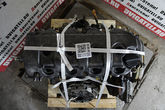 Фотография контрактного двигателя сверху Nissan YD22DDTi