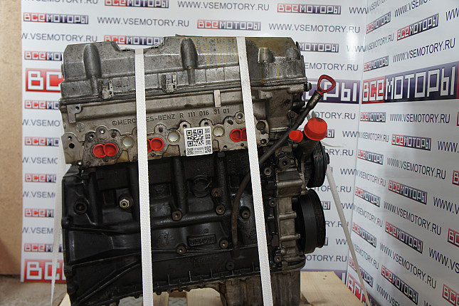 Двигатель вид с боку MERCEDES-BENZ M 111.920