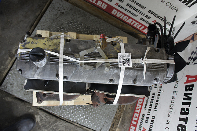 Фотография контрактного двигателя сверху BMW M30 B30