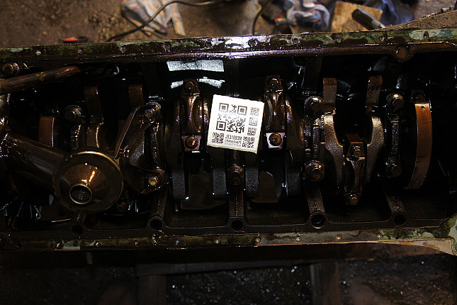 Фотография блока двигателя без поддона (коленвала) MERCEDES-BENZ M 103.983