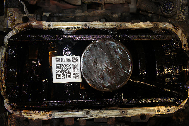 Фотография блока двигателя без поддона (коленвала) MITSUBISHI 6G72 